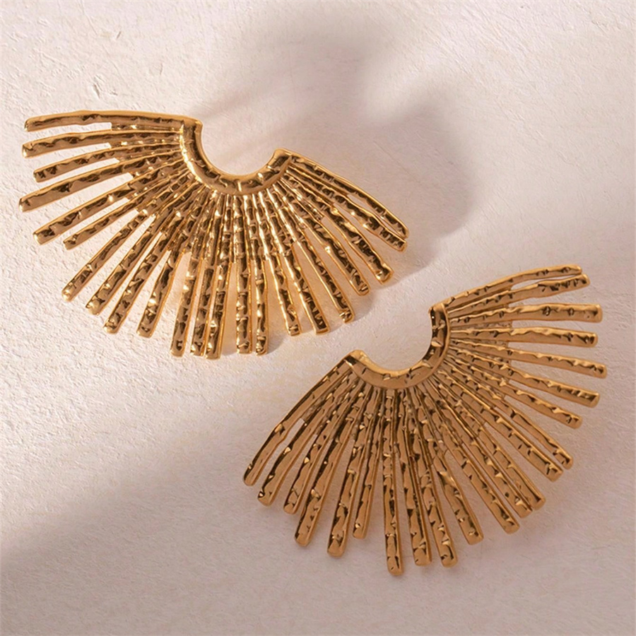 Body Jewelry Earrings - Women's Vintage Fan Leaf Shape Earrings