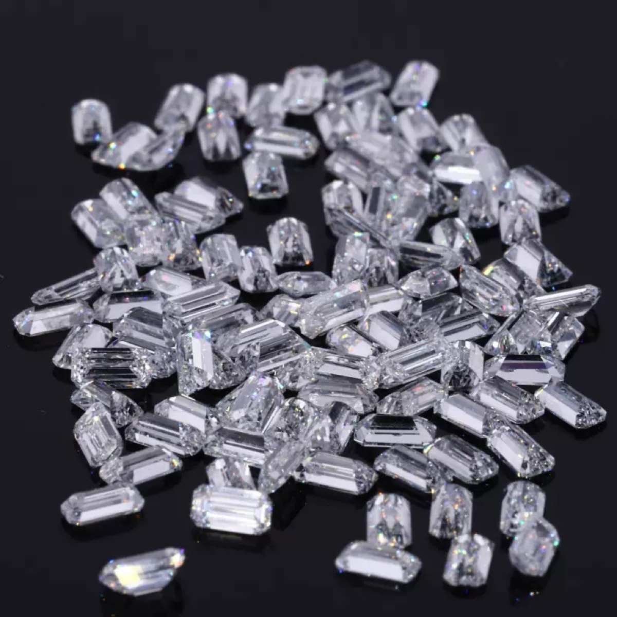 Emerald Cut Lab Grown Small Di - Body Jewelry Vch reseña y precio